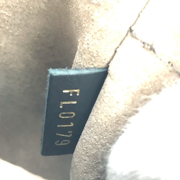 LOUIS VUITTON Brown Monogram Bag - Picture 15 of 16